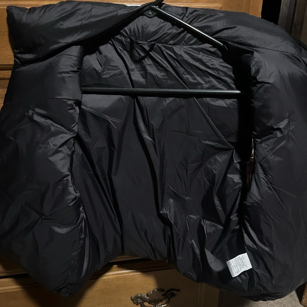 Women's Black Puffer Vest